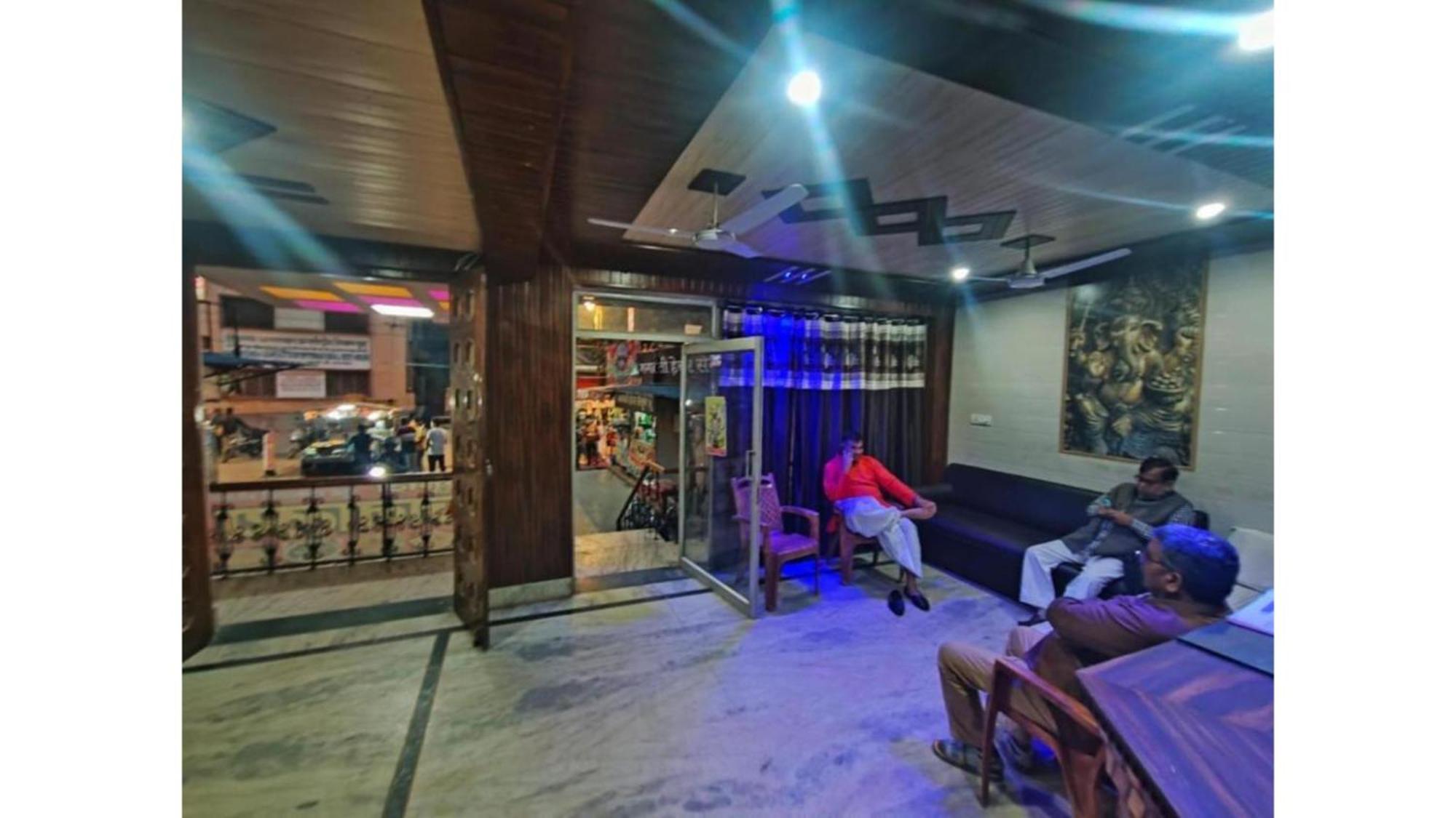 Subhadra Guest House マトゥラー エクステリア 写真